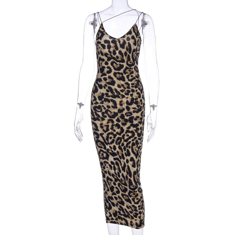 Noa | Vestido ajustado con estampado de leopardo